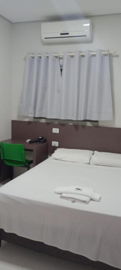 Hotel Plaza Pontes E Lacerda Eksteriør bilde